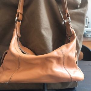Tod’s Butterscotch leather handbag